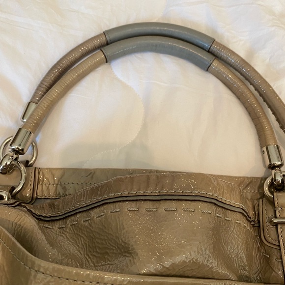 Coach patent leather collection purse - Picture 12 of 12